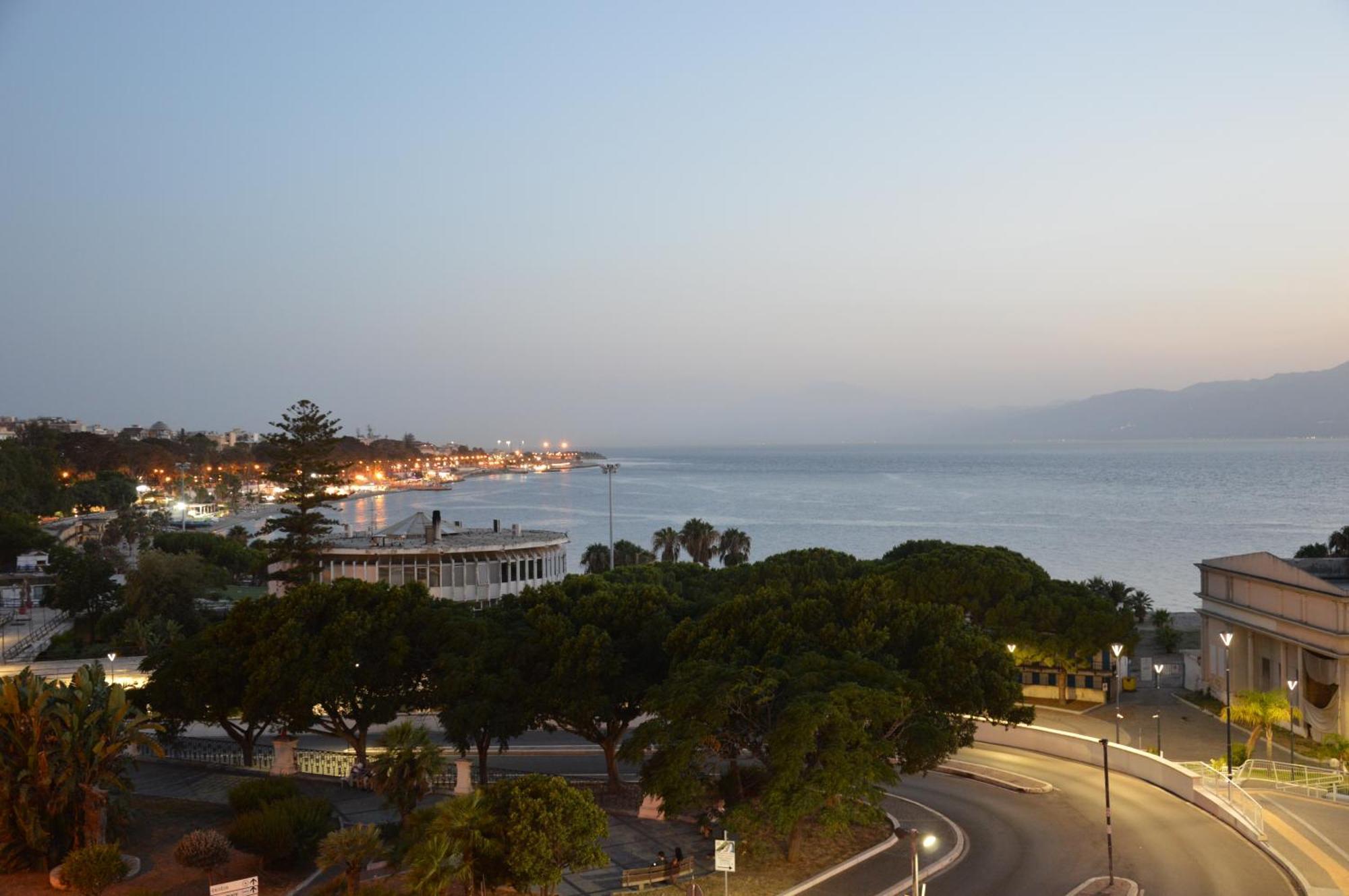 Apartmán Via Roma Reggio di Calabria Exteriér fotografie
